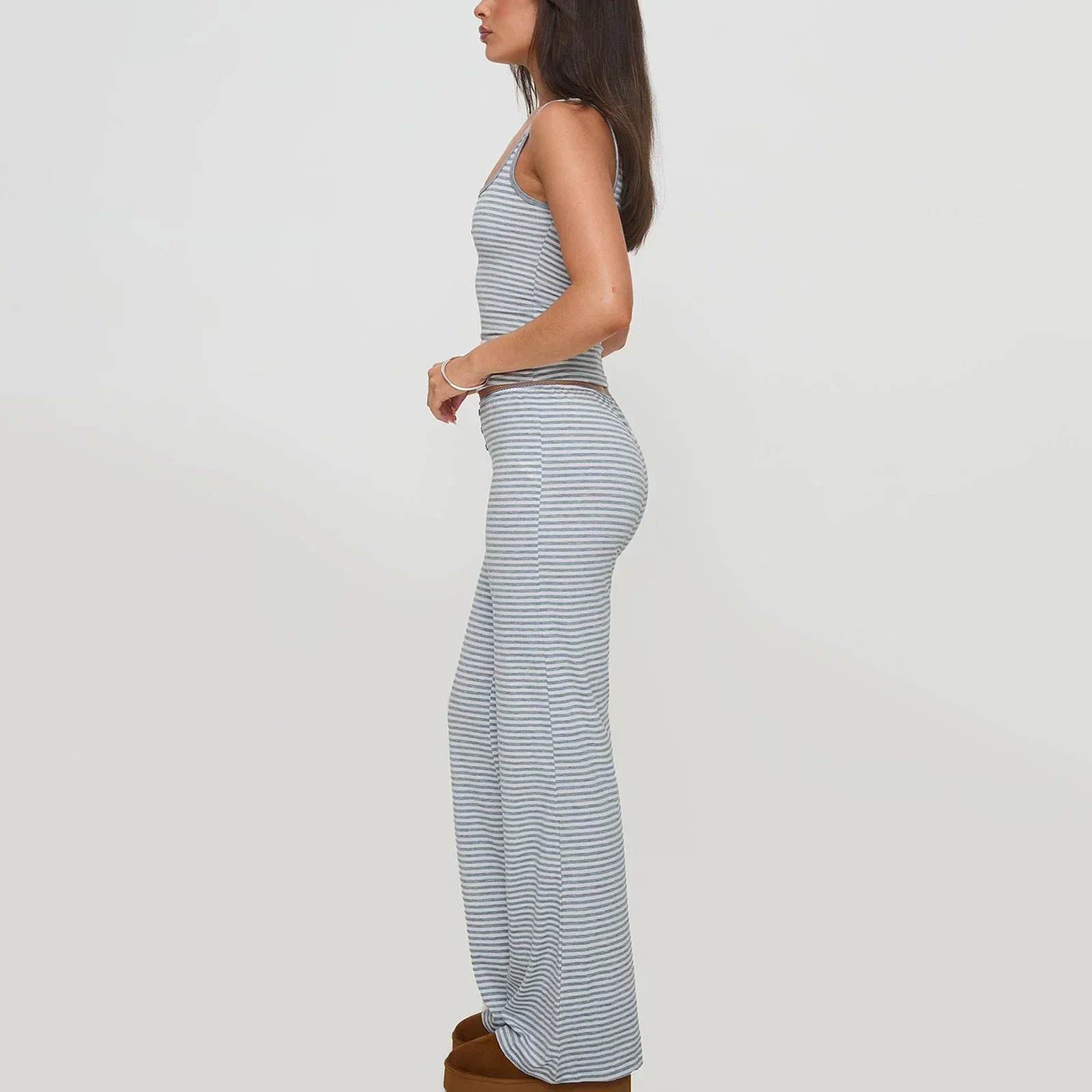 סט דגם סופי